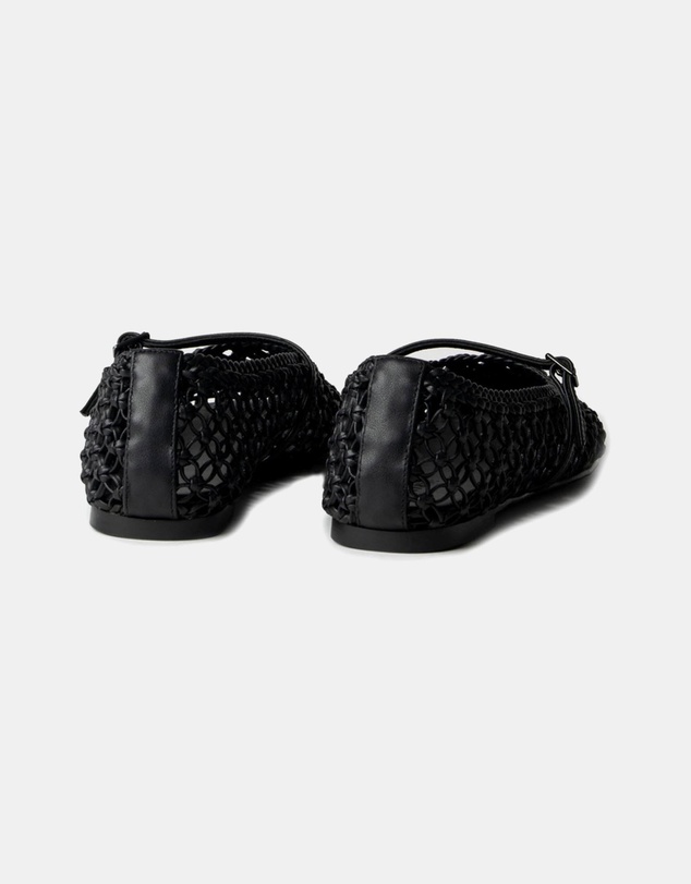La Tribe - Amia Flats