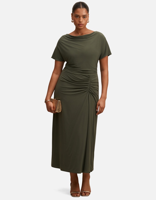 Forever New Curve - Tahnee Curve Grown On Sleeves Maxi Dres