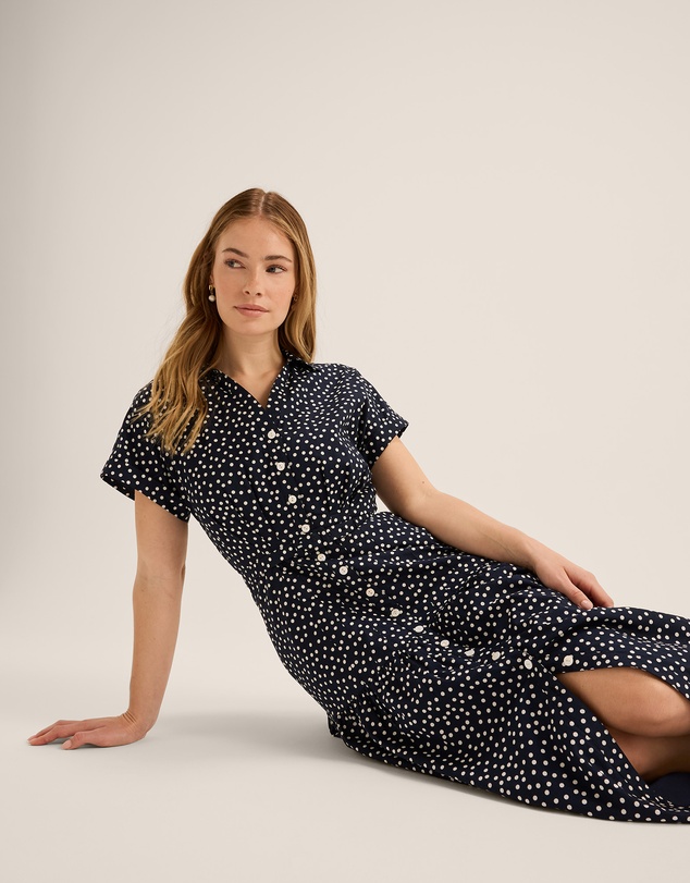 Review - Ditzy Dot Shirtdress