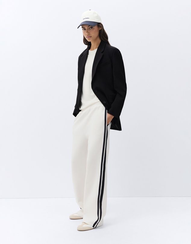 UNISON - Essential Relaxed Blazer