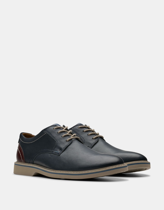 Clarks - Radcliff Low Navy