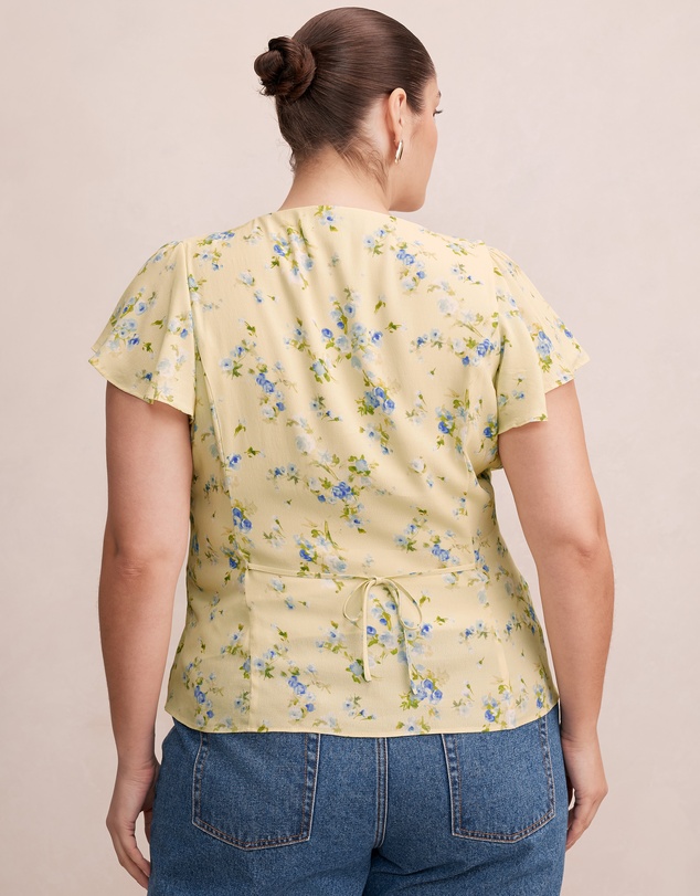 Forever New Curve - Daphne Curve Flutter Blouse