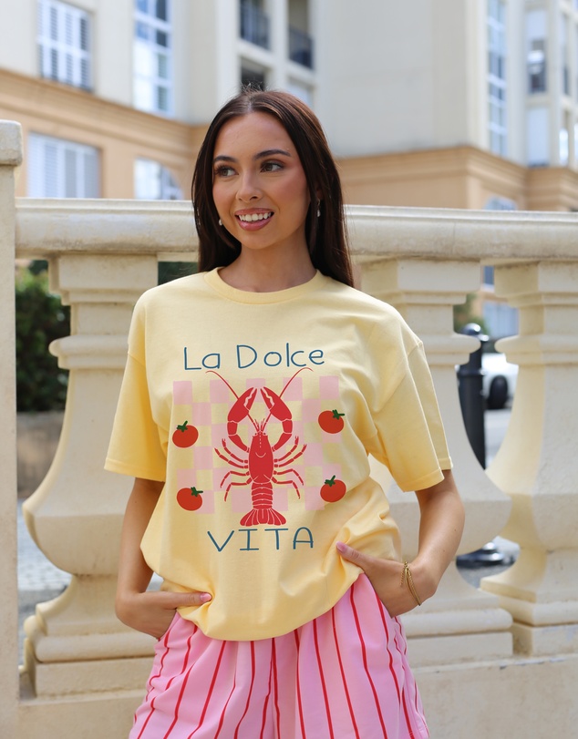 Vacancy Co - La Dolce Vita Tee