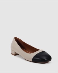 Nude Footwear - Daisy
