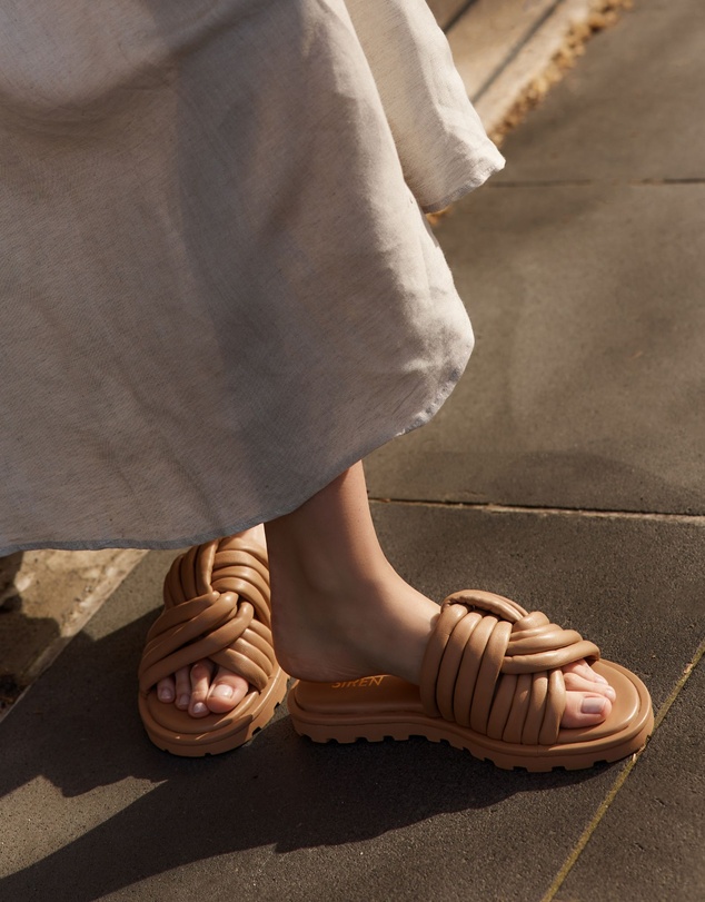 Siren - Weston Footbed Slides