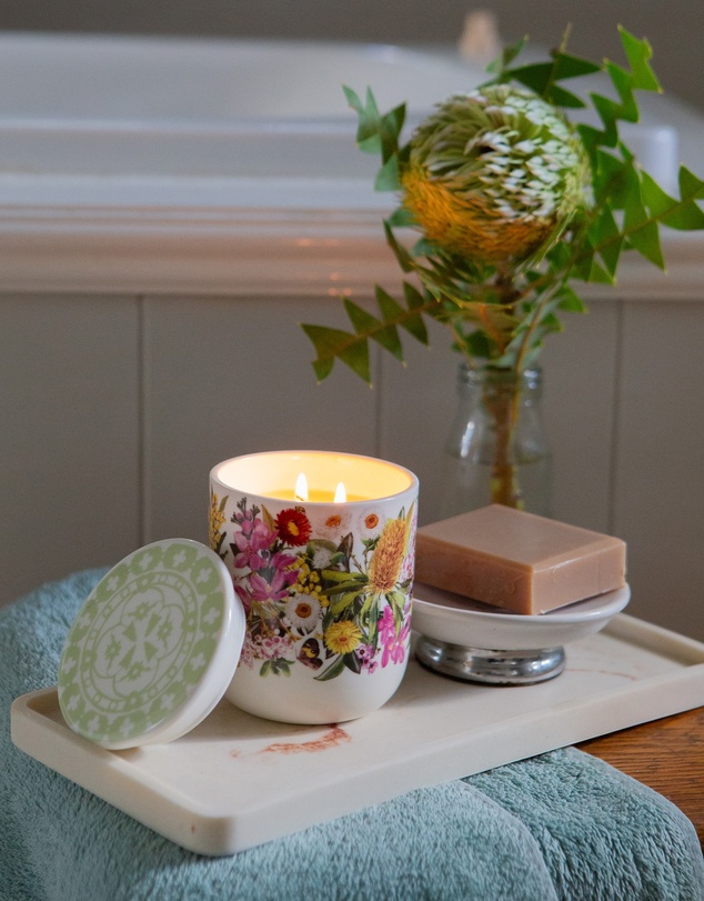 La La Land - Australian Candle Botanical Blooms