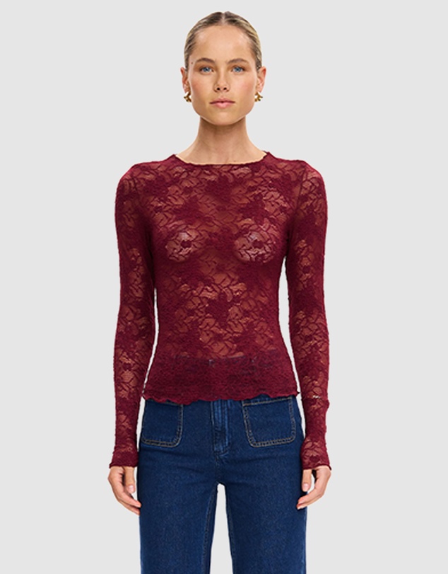 KIVARI - Victoria Lace Top