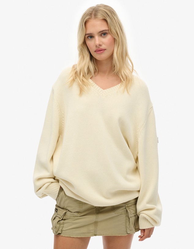 Superdry - Oversized V Neck Jumper