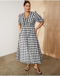Atmos&Here Curvy - Penny Gingham Maxi Dress