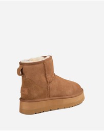 Ozwear Connection Uggs - Ugg Classic Platform Mini Boots (Water Resistant)