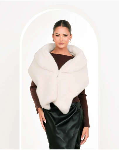 Pilgrim - Blakely Faux Fur Stole