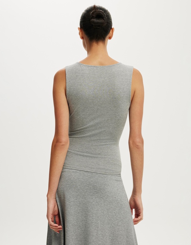 Cotton On - Maple V Neck Tank