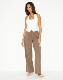 Dazie - Aura Linen Blend Halter Vest