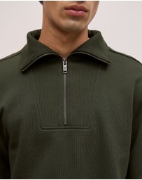Trenery - Half Zip Sweat in Winter Moss