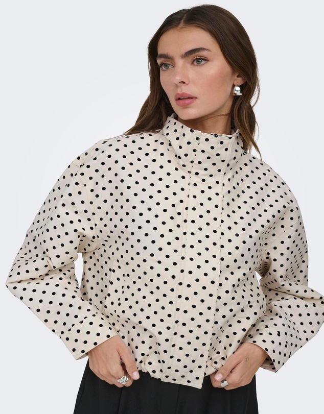 ONLY - Cassandra Dot Quilted Jacket
