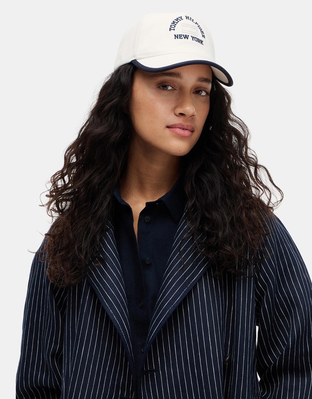 Tommy Hilfiger - Flag Summer Graphic Cap