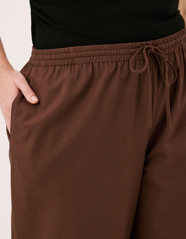 Atmos&Here Curvy - Clara Linen Blend Barrel Leg Pants