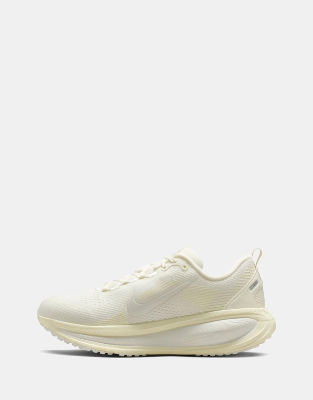 Nike - Vomero 18 - Women's