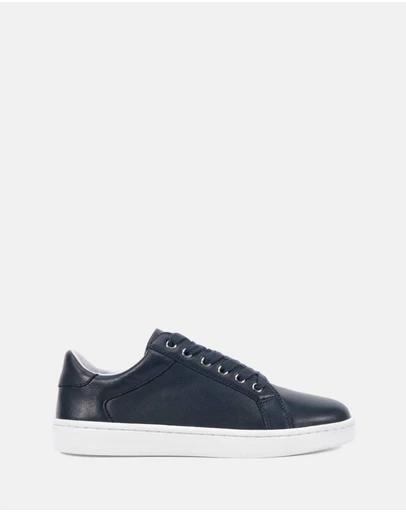 Clarks - Ira Navy
