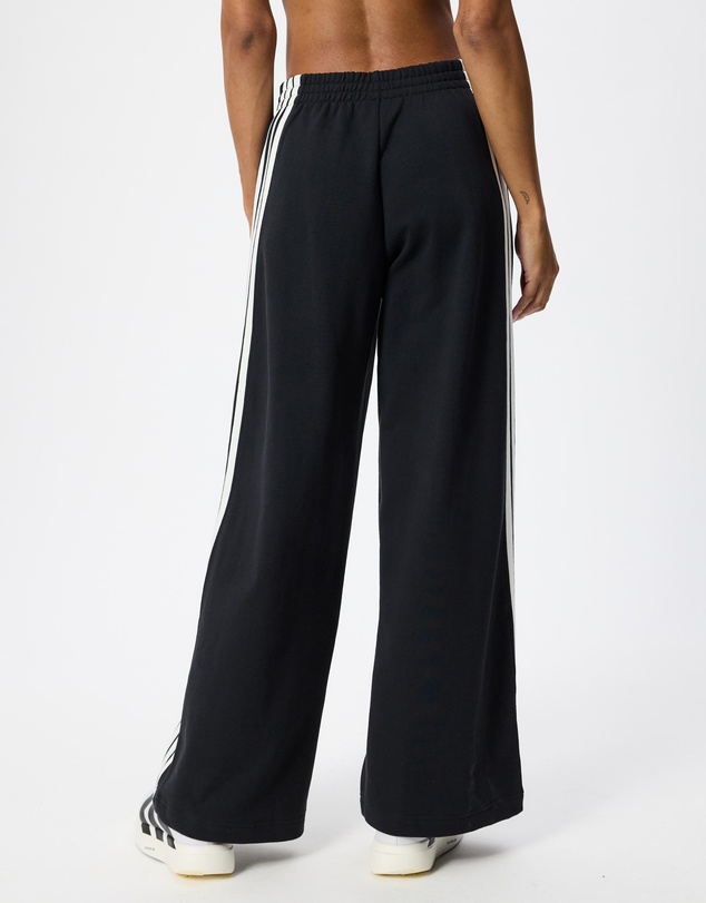 adidas Sportswear - Adidas Kit 3-Stripes Wide Pants