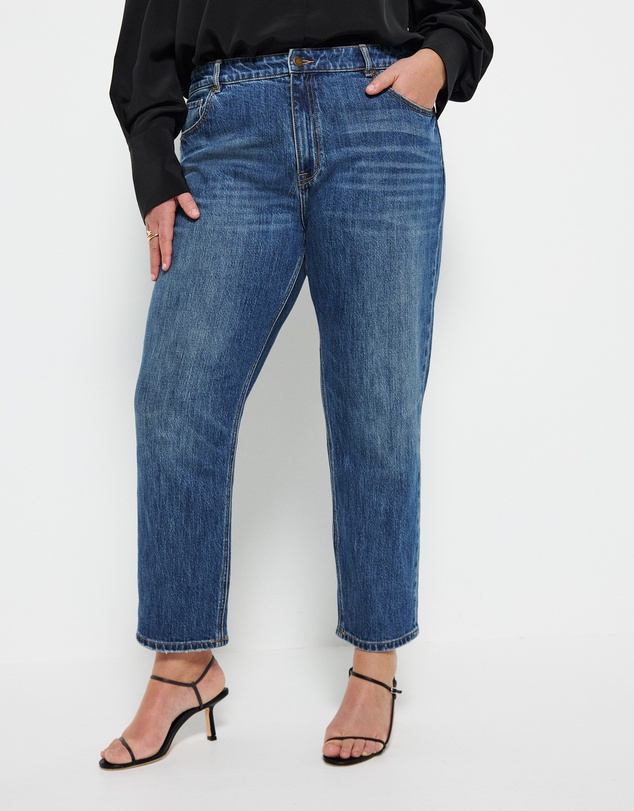 Commonry - The Mid Rise Slim Jean