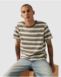 Levi's - Original Housemark T-Shirt