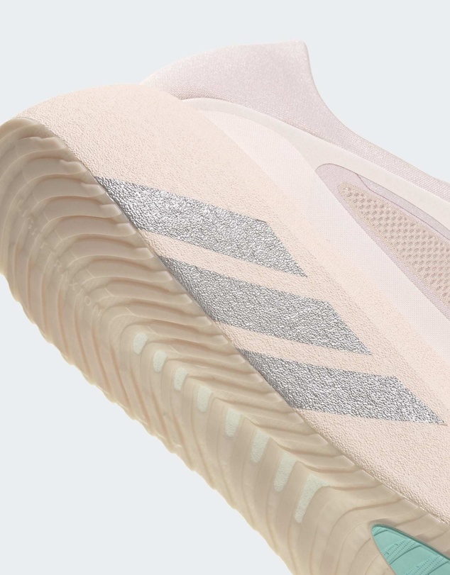 adidas Performance - HYPERBOOST RUN Running Shoes Womens