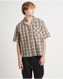 Black Noise White Rain - Homage Cropped Resort Shirt