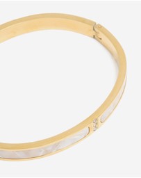 Lovisa - Waterproof Gold Plated Stainless Steel Pearl Inlay Hinge Bangle