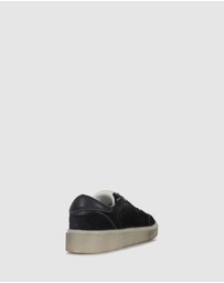 Brando - Cruise Low Top Sneakers