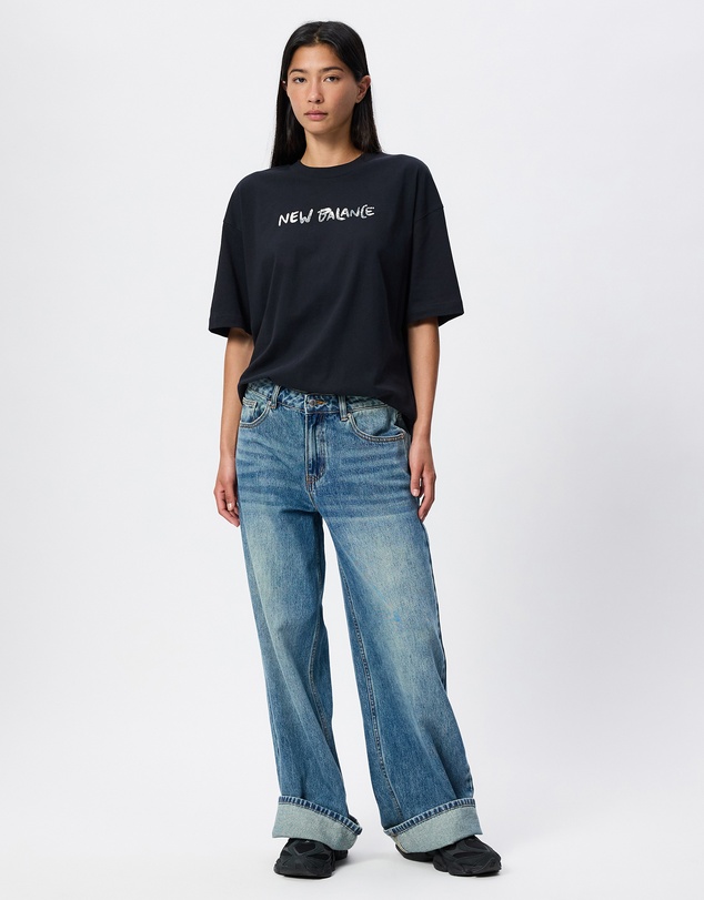 New Balance - Visibly Loved Oversized T-Shirt