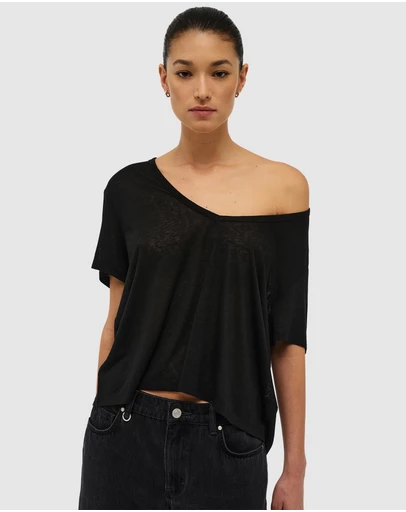 Neuw - Girlfriend Deep V Tee