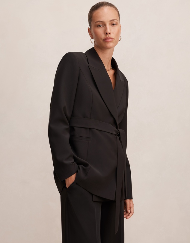 Forever New - Bella Belted Blazer