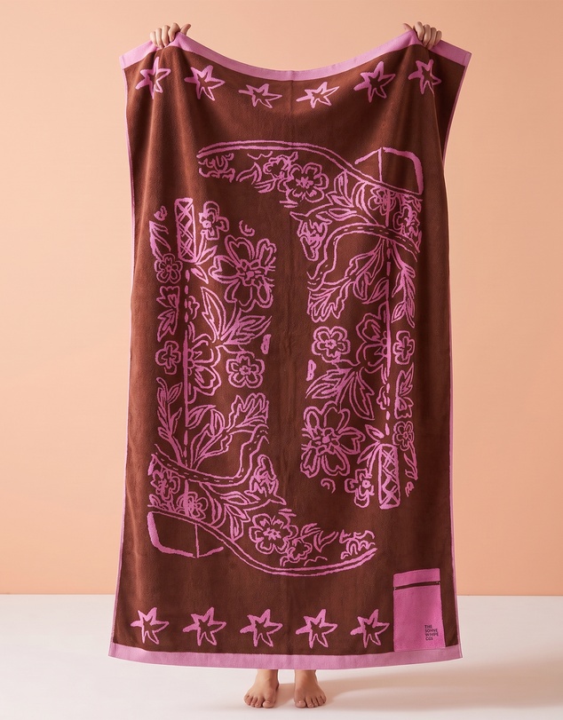 The Somewhere Co - Nobody's Darlin Premium Cotton Beach Towel