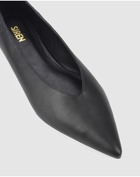 Siren - Locke Flat Pumps