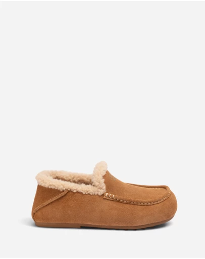 Ozwear Connection Uggs - Ugg Classic Slip-On Moccasin (Women)
