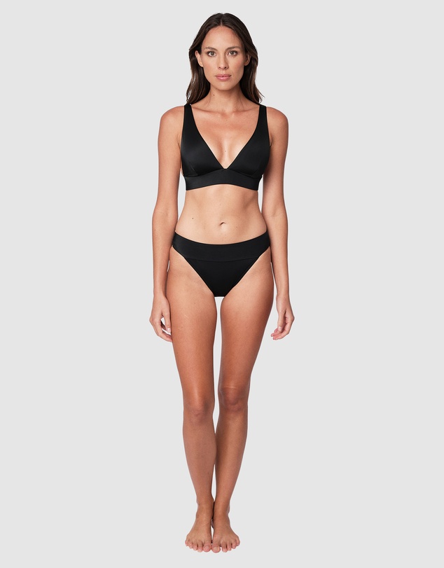 UNE PIECE - Classic Sassy Cheeky Bikini Bottom