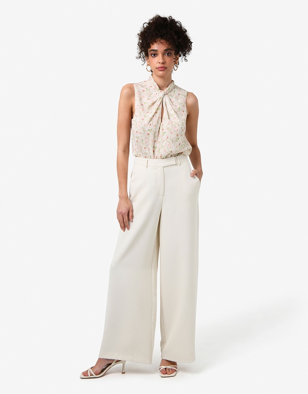 Forcast - Indy Twist Floral Top