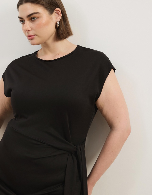Atmos&Here Curvy - Lottie Side Tie Midi Dress