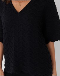 ALEXANDRA - Agape Top Black