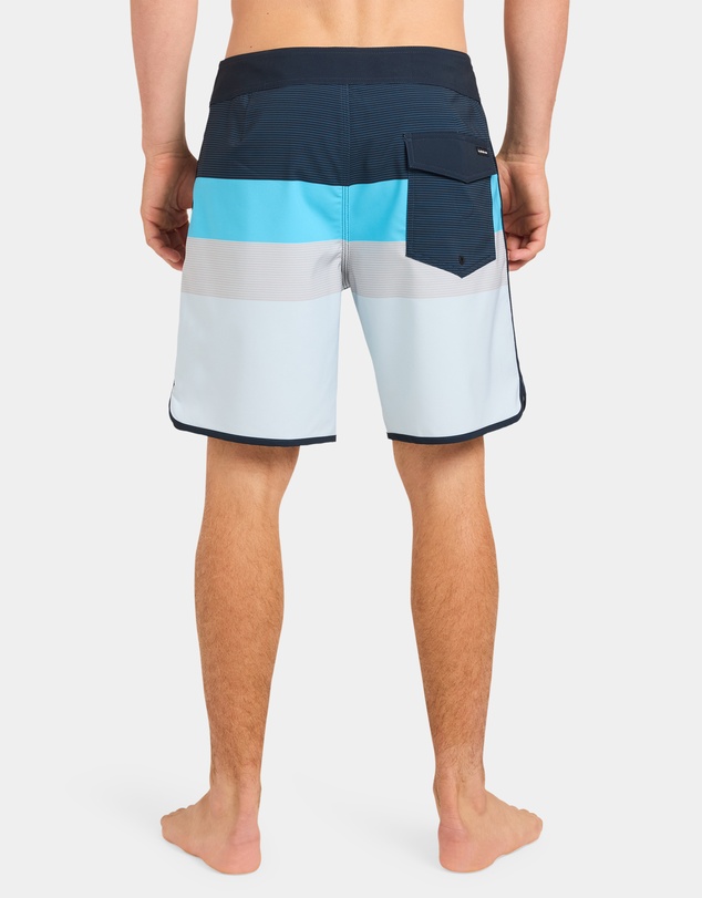 Quiksilver - Mens Surfsilk Scallop 18