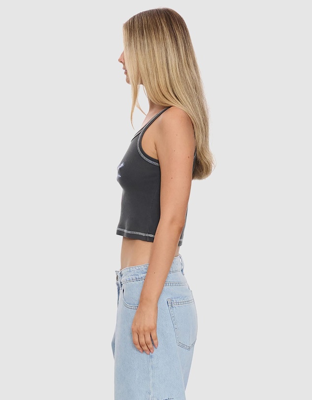 Thrills - Burning Hearts Base Tank