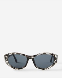 Cotton On - The Nightmare Sunglasses