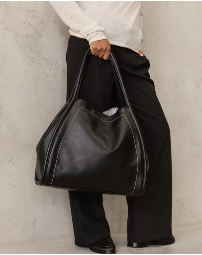 Louenhide - Sutton Shoulder Bag