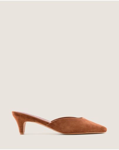 TAN SUEDE
