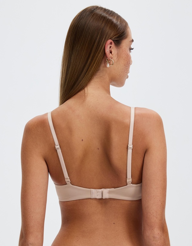 Calvin Klein - Seductive Comfort Light Lift Wirefree Demi Bra