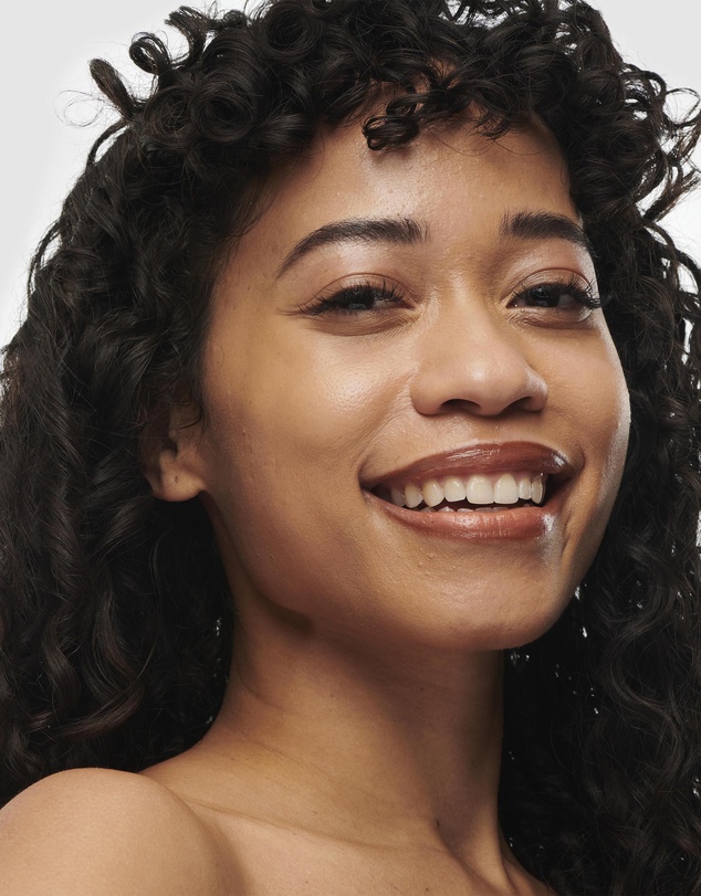 MAC - Studio Radiance Serum Powered Foundation - NC35