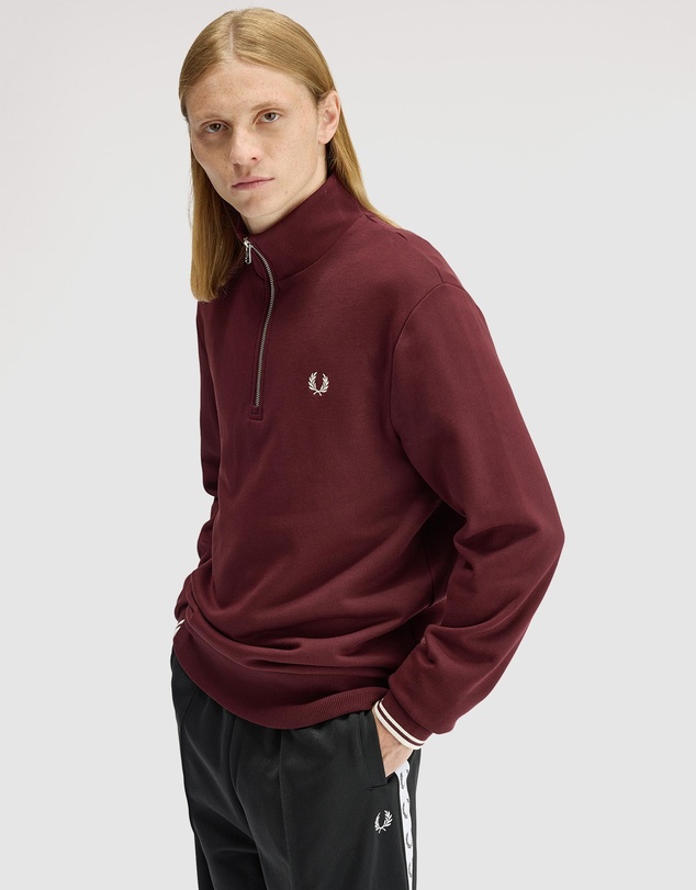 Fred Perry - Half Zip Sweatshirt