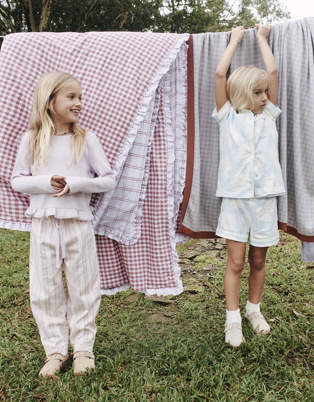 Country Road - Madeline Kids Blanket