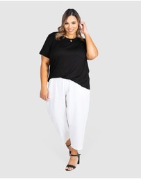 Love Your Wardrobe - Jamison Everyday Tee